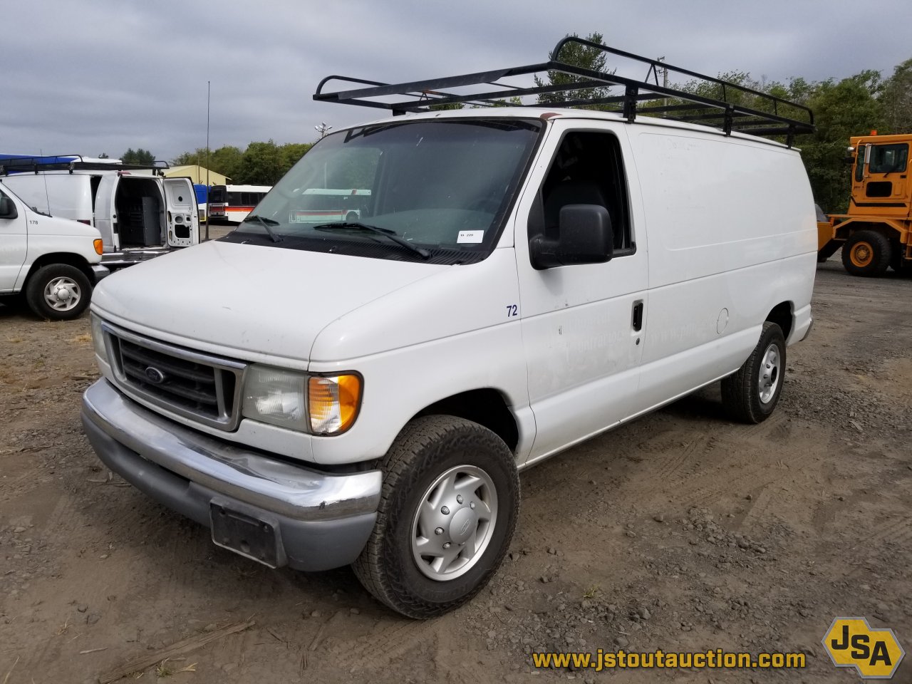 ford econoline e350 dimensions