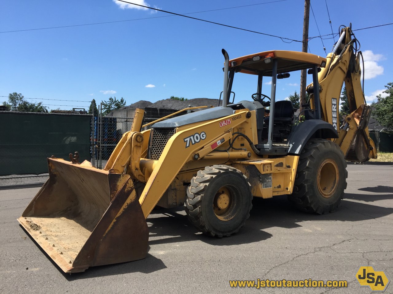 For Sale 2004 John Deere 710g Loader Backhoe 1553