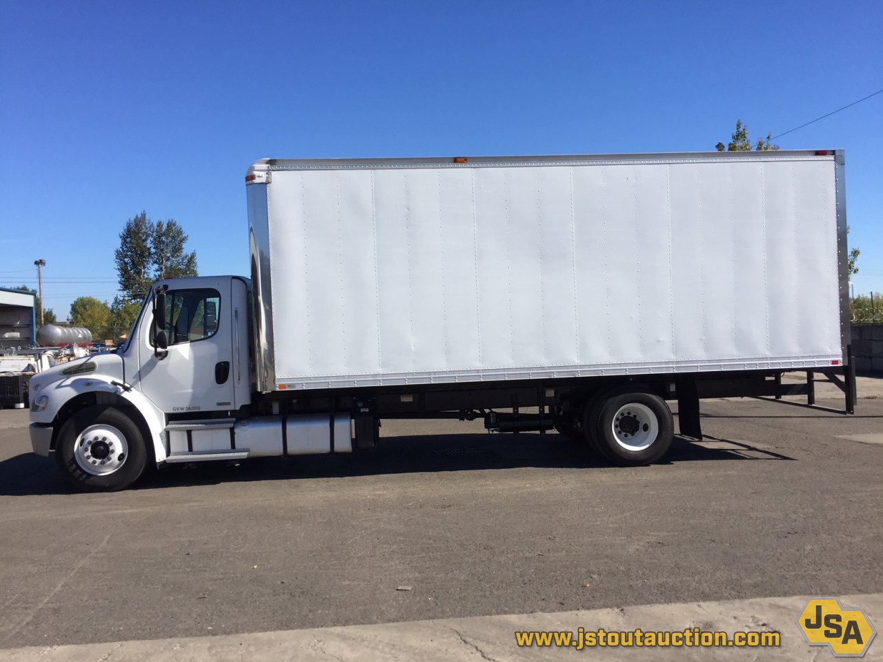 For Sale 2012 Freightliner M2106 Box Truck