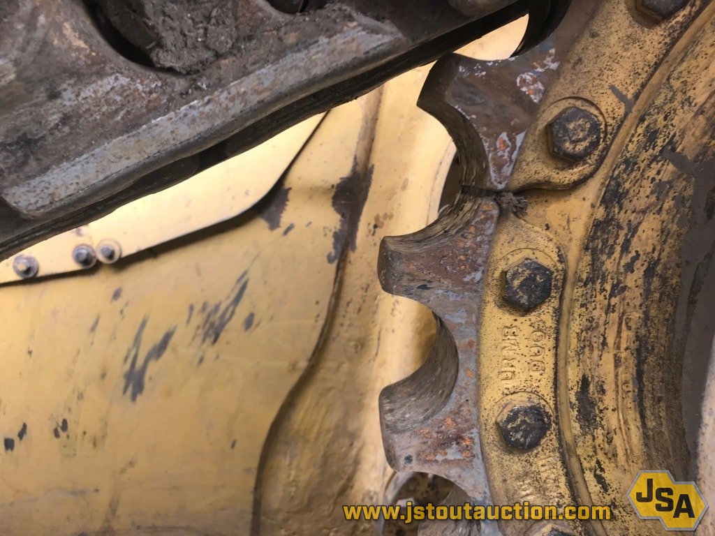 For Sale: Caterpillar 517 Skidder
