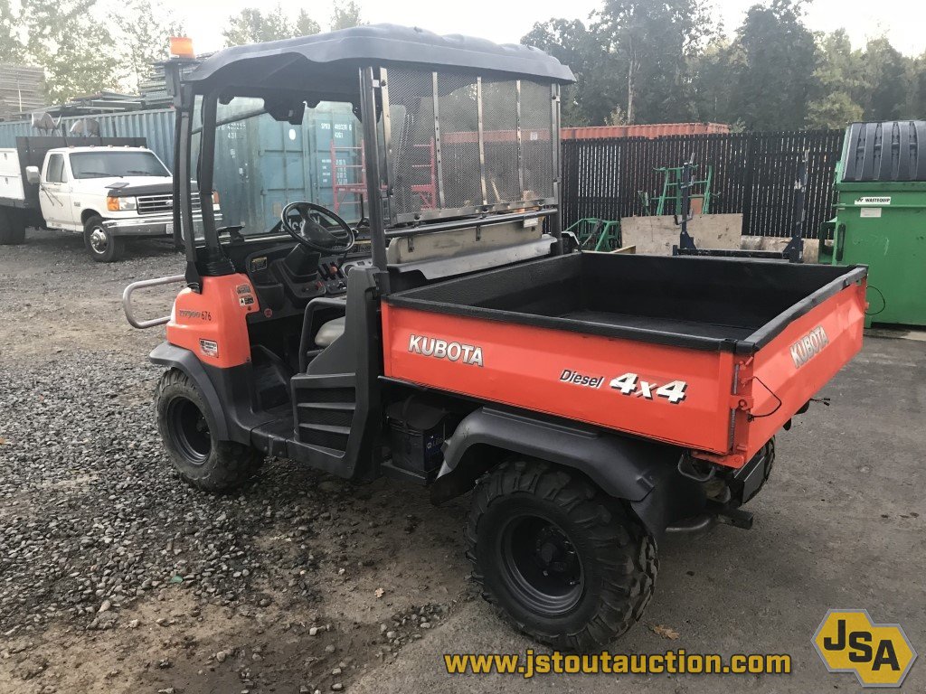For Sale Kubota RTV900 Golf/Utility Cart Utility Cart