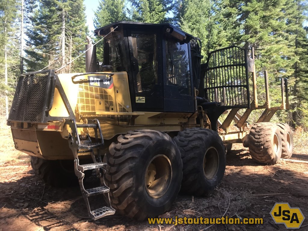 For Sale: 2010 Caterpillar 584 Forwarder