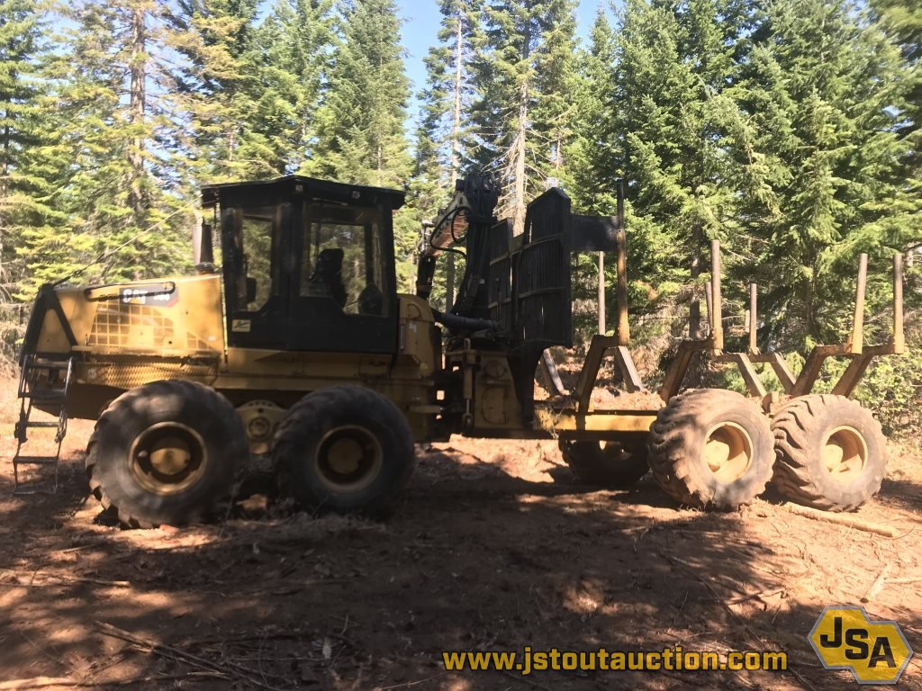 For Sale: 2010 Caterpillar 584 Forwarder